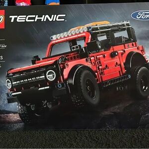 Lego Technic Red and Black Off-Road Bronco SUV Model